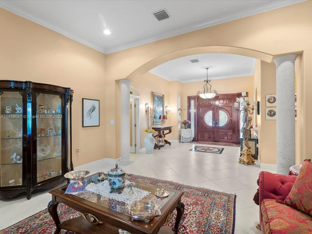 20571 SW 140th Ave, Miami FL 33177