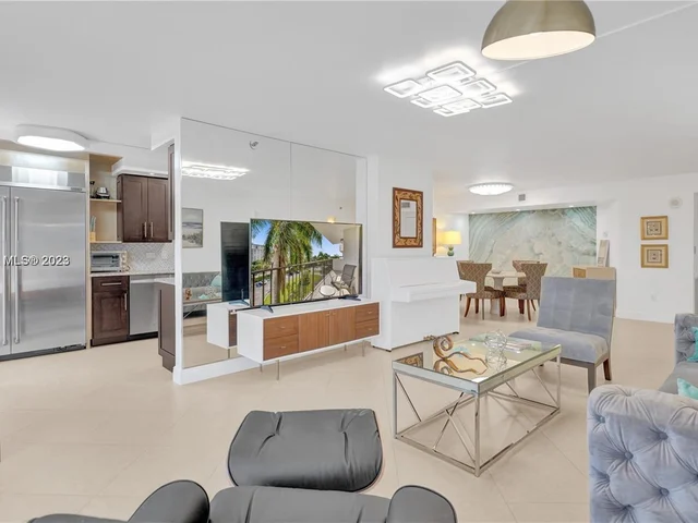 1201 S Ocean Dr # 406S, Hollywood FL 33019