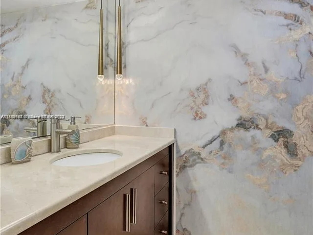 1201 S Ocean Dr # 406S, Hollywood FL 33019