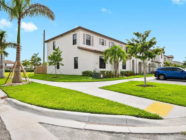 11804 SW 247th Terrace # 11804, Miami FL 33032