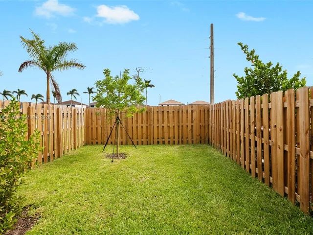 11804 SW 247th Terrace # 11804, Miami FL 33032