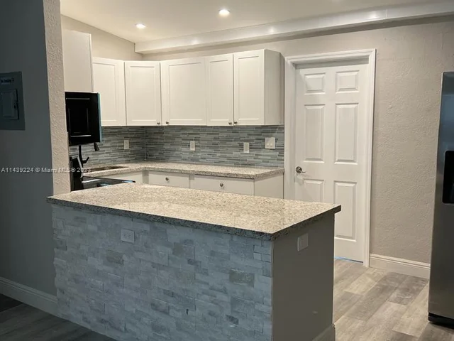 1812 NW 15th Ct, Fort Lauderdale FL 33311