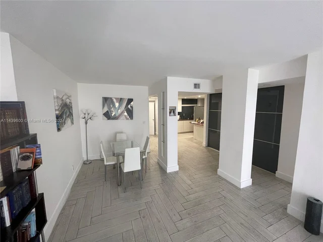 19390 Collins Ave # 416, Sunny Isles Beach FL 33160