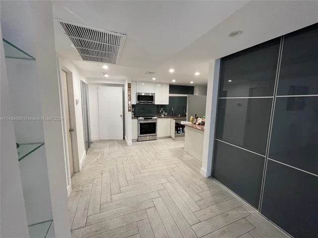 19390 Collins Ave # 416, Sunny Isles Beach FL 33160