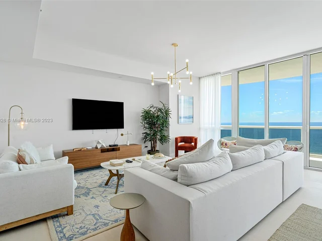 15901 Collins Ave # 1601, Sunny Isles Beach FL 33160