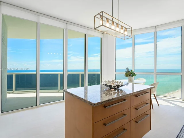 15901 Collins Ave # 1601, Sunny Isles Beach FL 33160