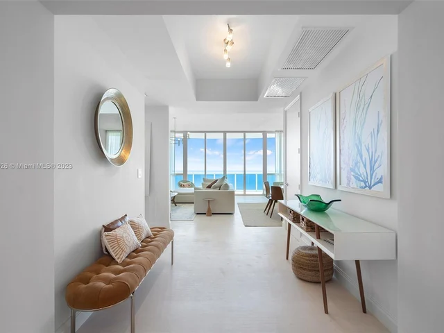 15901 Collins Ave # 1601, Sunny Isles Beach FL 33160