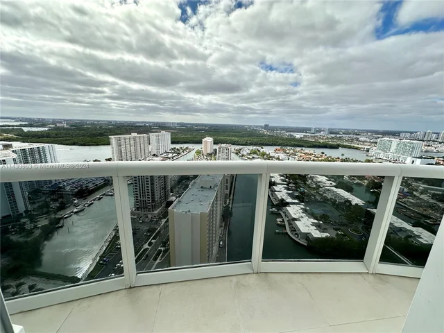 16001 Collins Ave # 3006, Sunny Isles Beach FL 33160