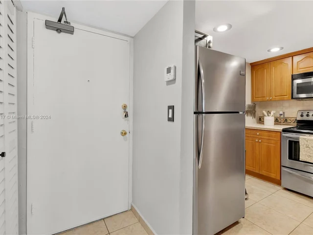 401 Ocean Dr # 324, Miami Beach FL 33139