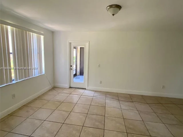 4561 W Mcnab Rd # 22, Pompano Beach FL 33069