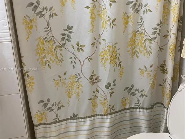 8345 Sunrise Lakes Blvd # 103, Sunrise FL 33322