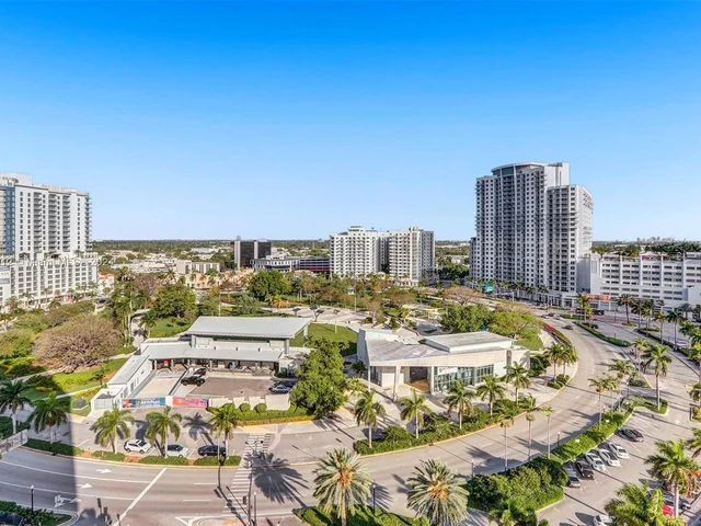 1720 Harrison St # 14E, Hollywood FL 33020