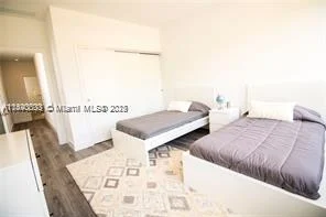 2453 NE 135th St # 2453, North Miami FL 33181