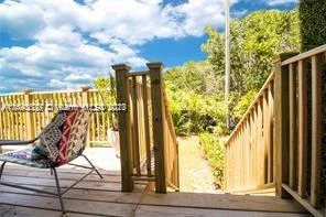 2453 NE 135th St # 2453, North Miami FL 33181