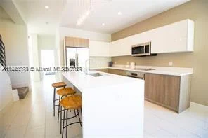 2453 NE 135th St # 2453, North Miami FL 33181