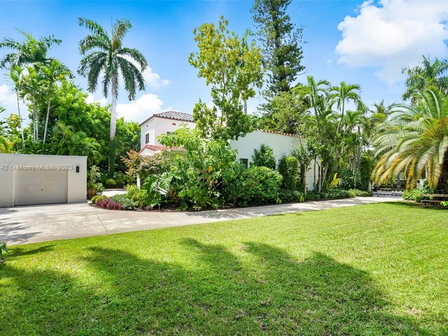 634 NE 56 ST, Miami FL 33137