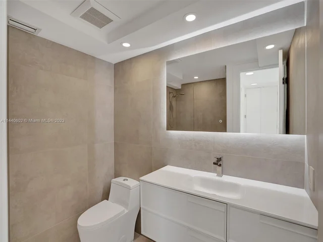 1151 N Fort Lauderdale Beach Blvd # 16B, Fort Lauderdale FL 33304