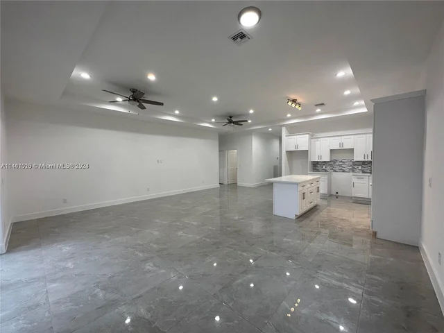 3080 NW 11 St, Fort Lauderdale FL 33311