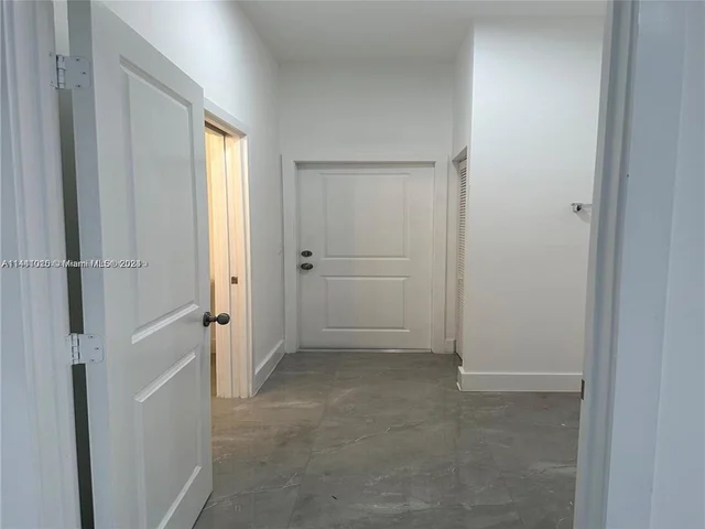 3080 NW 11 St, Fort Lauderdale FL 33311