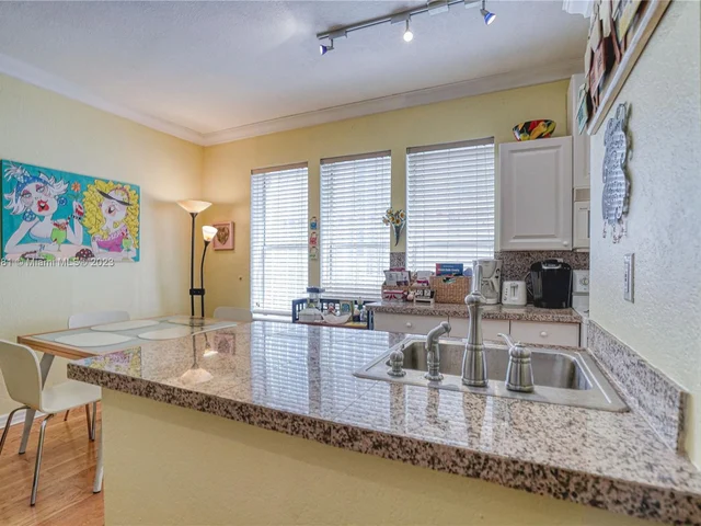 1027 Pennsylvania Ave # 103, Miami Beach FL 33139