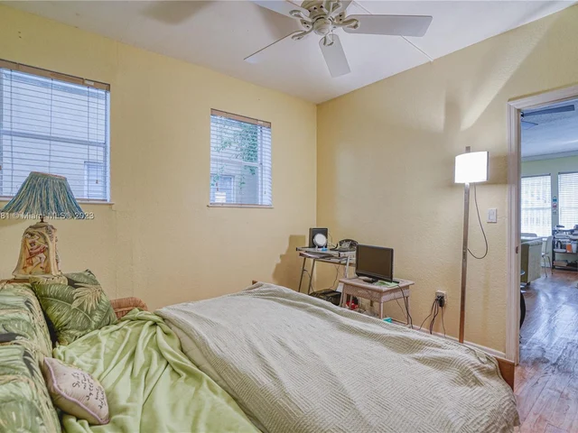 1027 Pennsylvania Ave # 103, Miami Beach FL 33139