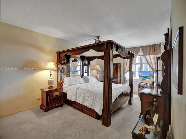 231 174th St # 1816, Sunny Isles Beach FL 33160