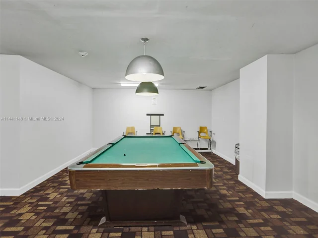 231 174th St # 1816, Sunny Isles Beach FL 33160