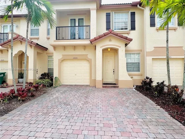 13335 SW 128th Psge, Miami FL 33186