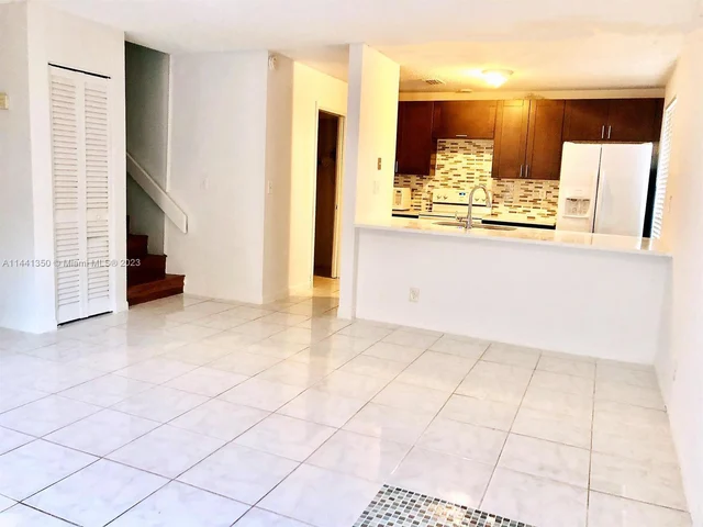 4220 NW 114th Ter # 20, Coral Springs FL 33065