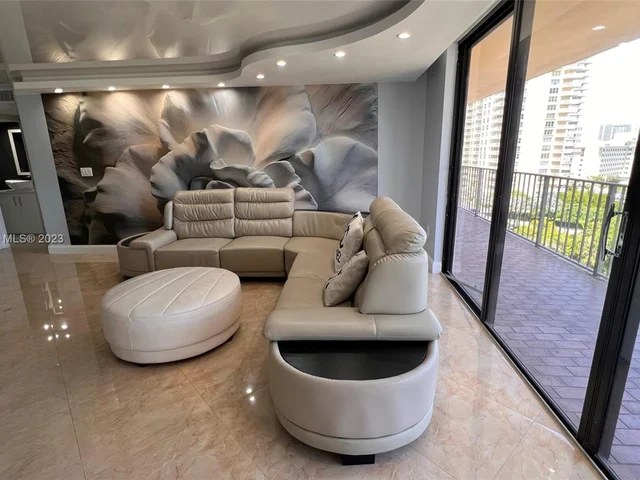 210 174th St # 810, Sunny Isles Beach FL 33160