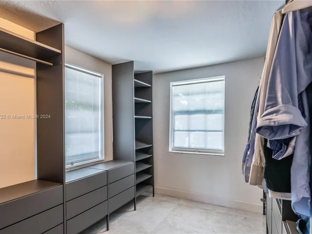 4560 Post Ave, Miami Beach FL 33140