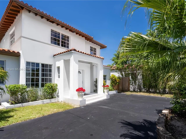 4560 Post Ave, Miami Beach FL 33140