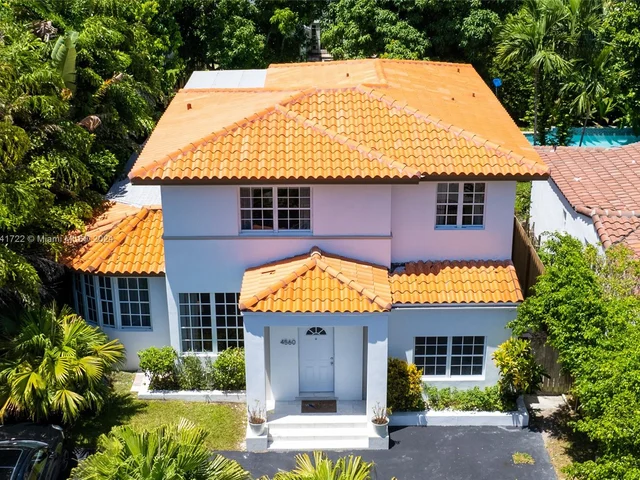 4560 Post Ave, Miami Beach FL 33140