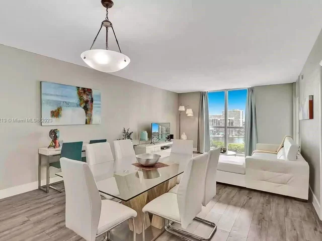 3801 S Ocean Dr # 9W, Hollywood FL 33019