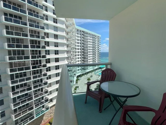 3801 S Ocean Dr # 9W, Hollywood FL 33019