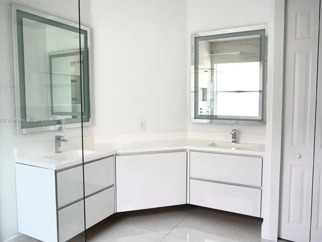 3481 SW 143rd Ave, Miramar FL 33027