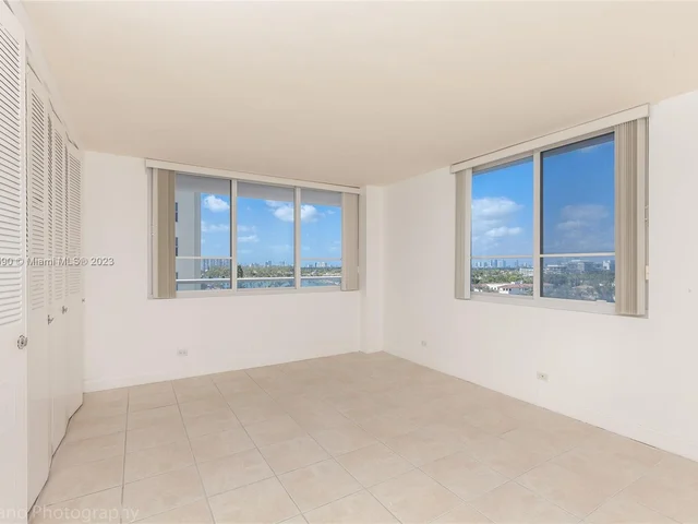 5005 Collins Ave # 808, Miami Beach FL 33140
