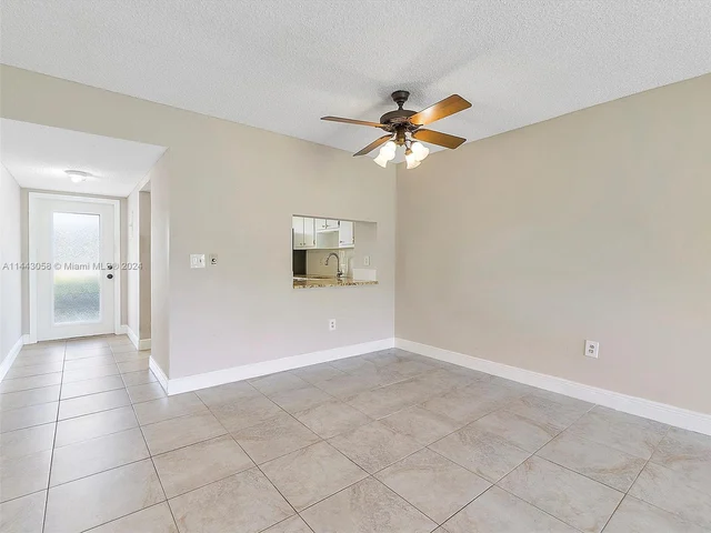 9802 Marina Blvd # 114, Boca Raton FL 33428