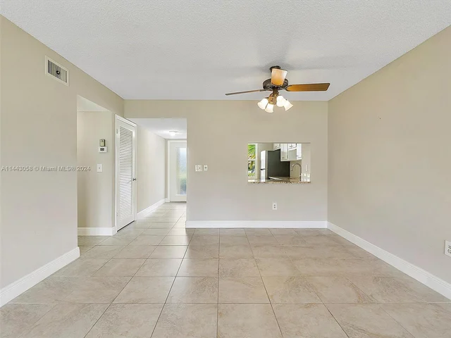 9802 Marina Blvd # 114, Boca Raton FL 33428