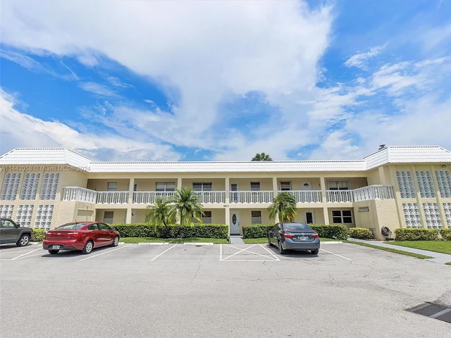 9802 Marina Blvd # 114, Boca Raton FL 33428