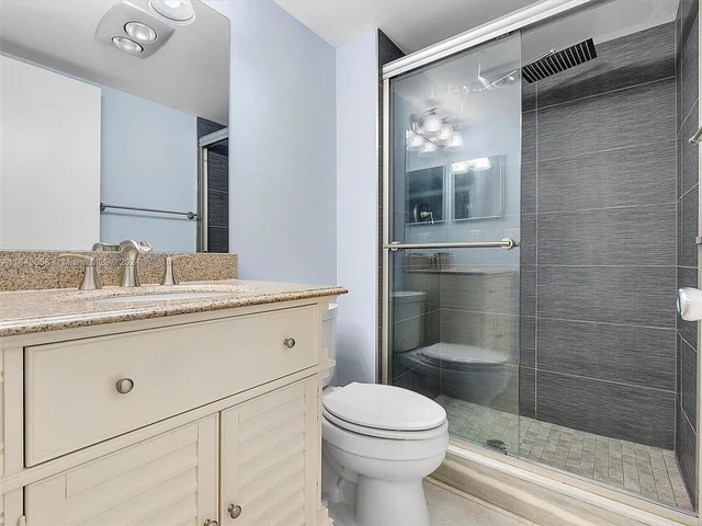 9802 Marina Blvd # 114, Boca Raton FL 33428