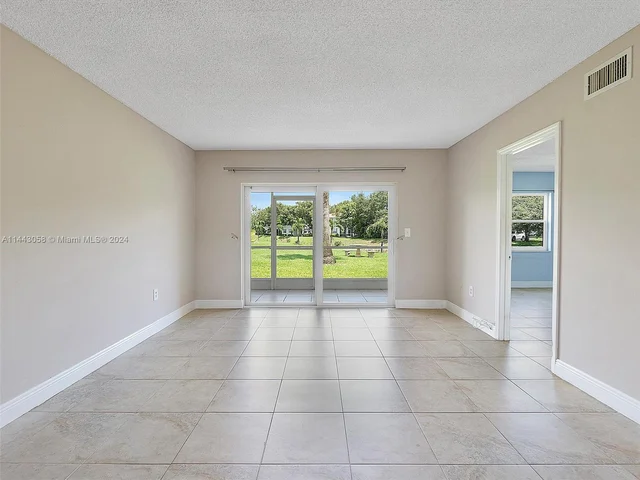 9802 Marina Blvd # 114, Boca Raton FL 33428