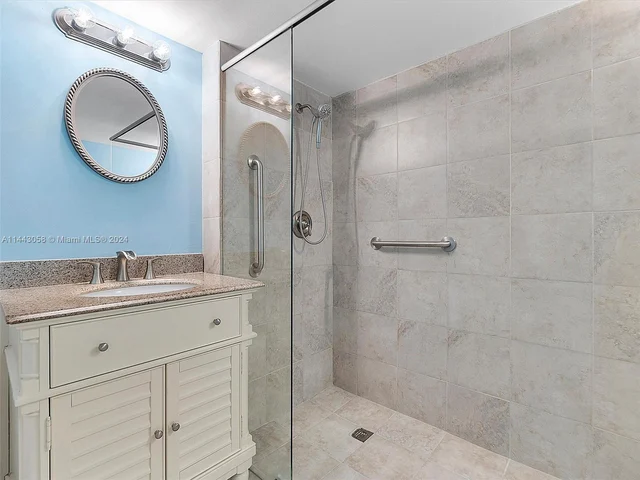 9802 Marina Blvd # 114, Boca Raton FL 33428