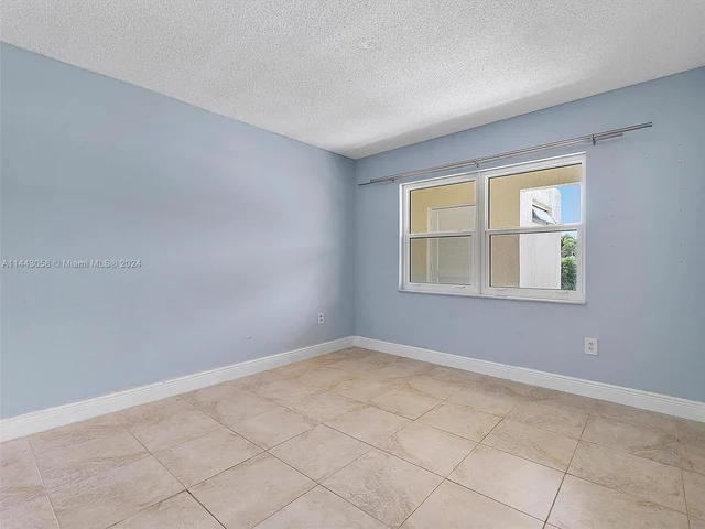 9802 Marina Blvd # 114, Boca Raton FL 33428