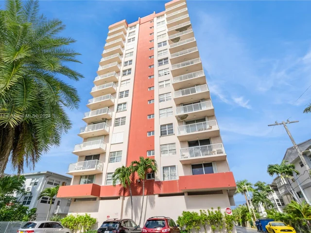 3161 S Ocean Dr # 203, Hallandale Beach FL 33009