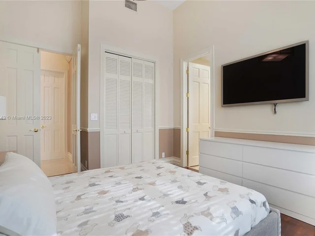 3164 Inverness, Weston FL 33332