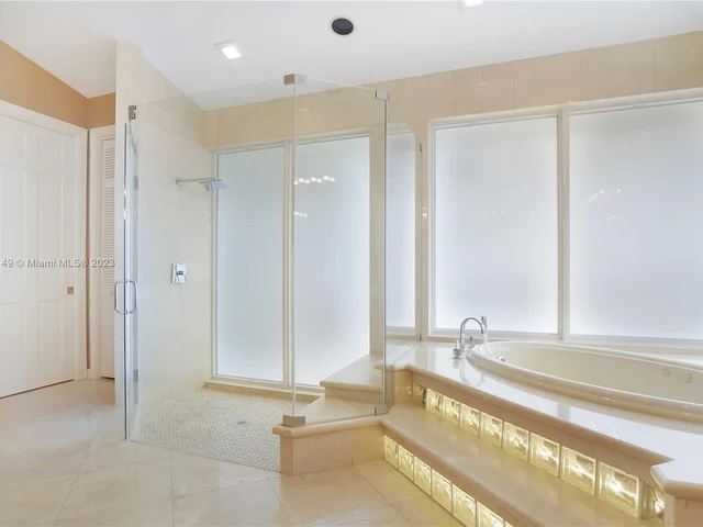 3164 Inverness, Weston FL 33332