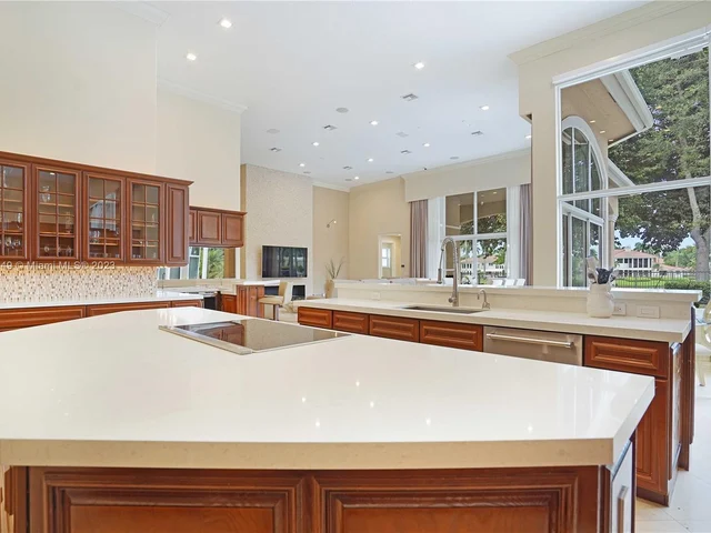 3164 Inverness, Weston FL 33332