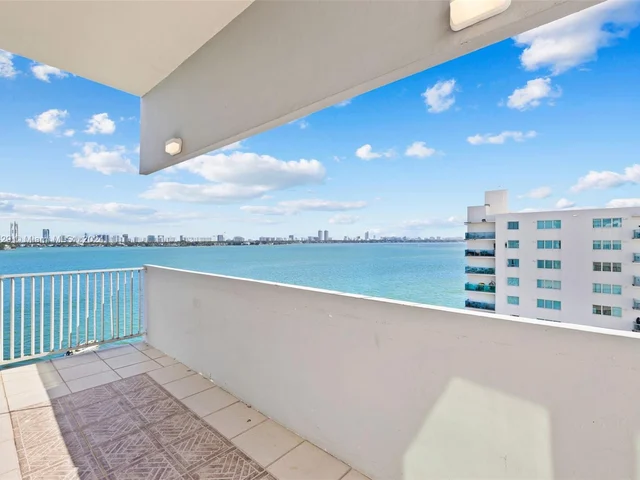 7545 E Treasure Dr # 10H, North Bay Village FL 33141