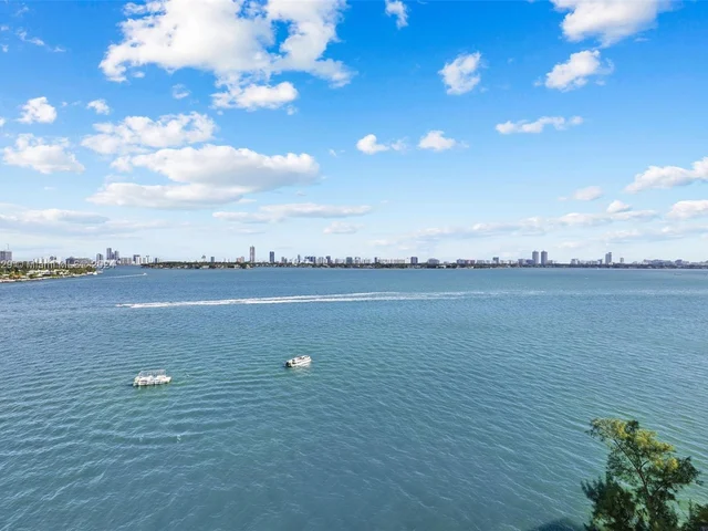 7545 E Treasure Dr # 10H, North Bay Village FL 33141